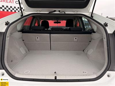 2013 Toyota Prius - Thumbnail