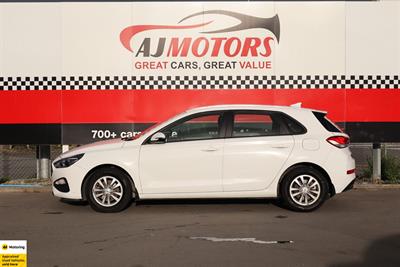 2022 Hyundai i30 - Thumbnail