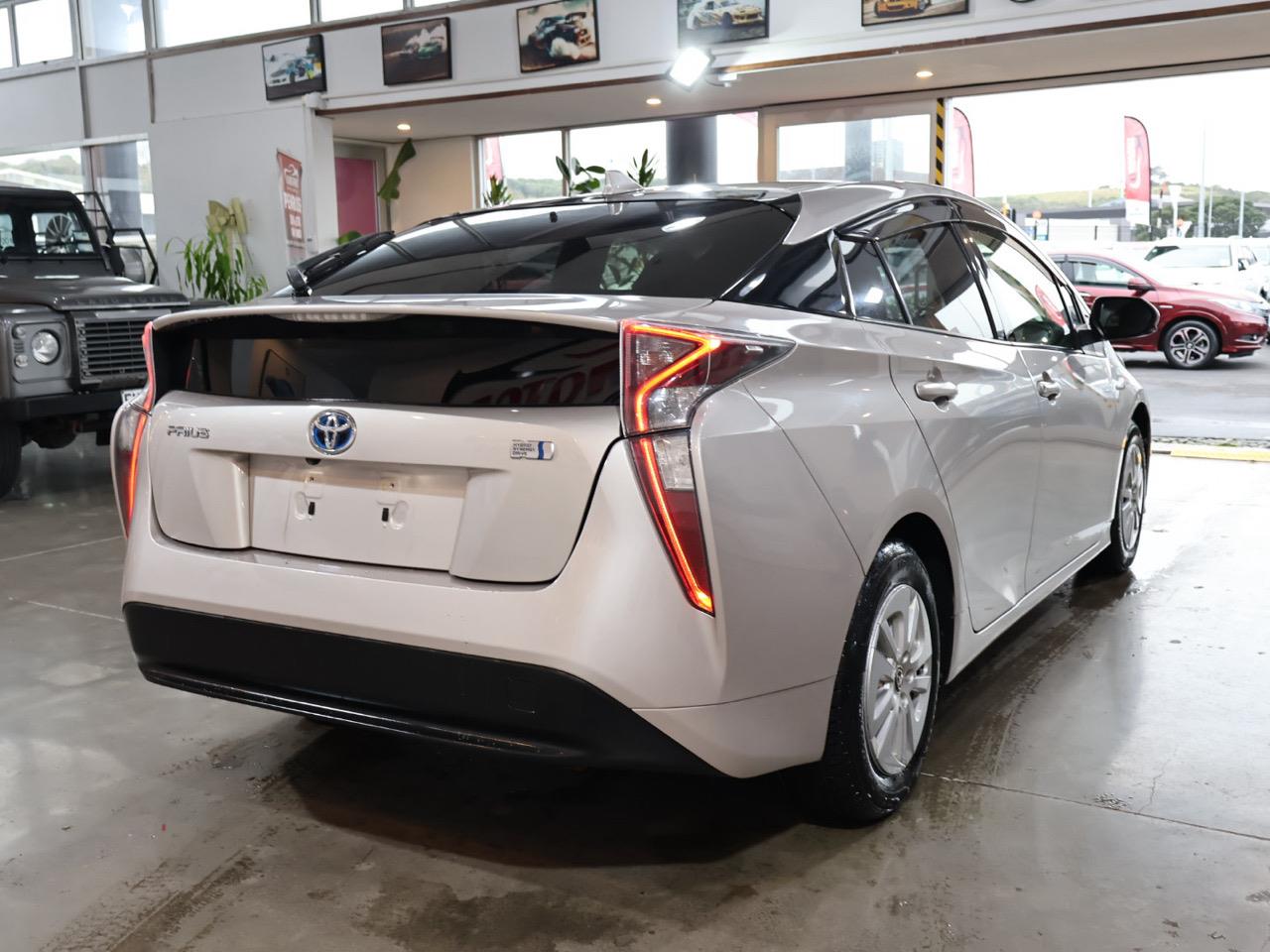 2017 Toyota Prius