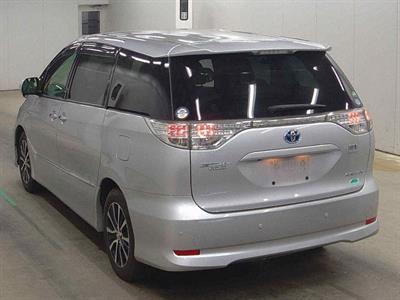 2013 Toyota Estima - Thumbnail