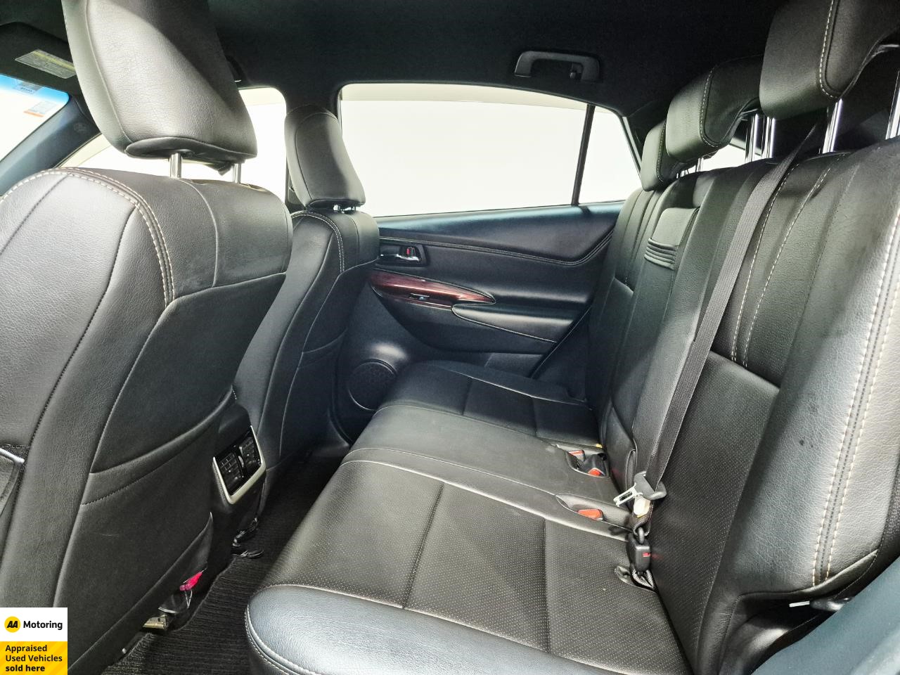 2014 Toyota Harrier