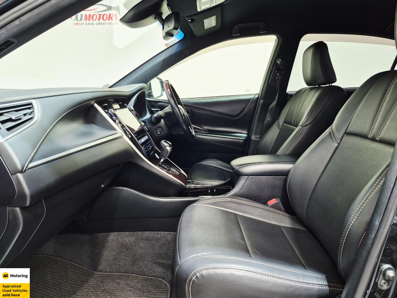 2014 Toyota Harrier