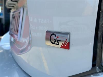 2016 Toyota Aqua - Thumbnail