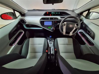 2013 Toyota Aqua - Thumbnail