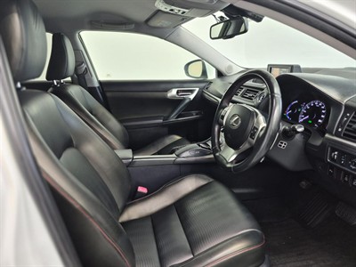 2013 Lexus CT - Thumbnail