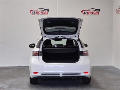 2013 Lexus CT - Thumbnail