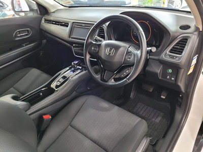 2015 Honda Vezel - Thumbnail