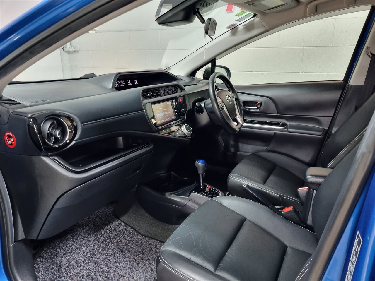 2016 Toyota Aqua