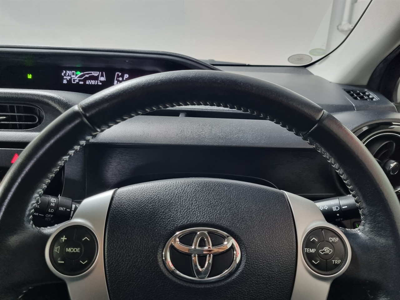 2016 Toyota Aqua