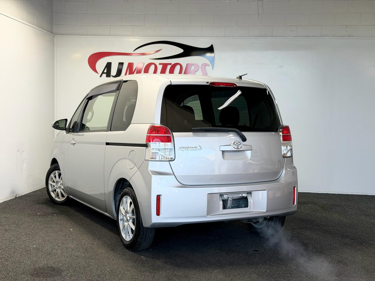 2013 Toyota Spade