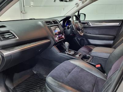 2020 Subaru Outback - Thumbnail