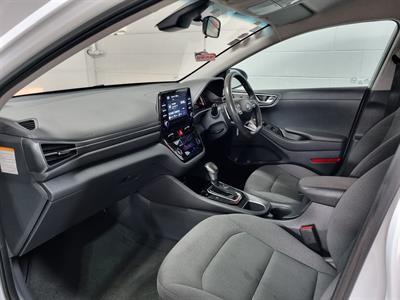 2022 Hyundai IONIQ - Thumbnail