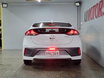 2022 Hyundai IONIQ - Thumbnail