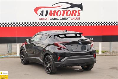2019 Toyota C-HR - Thumbnail