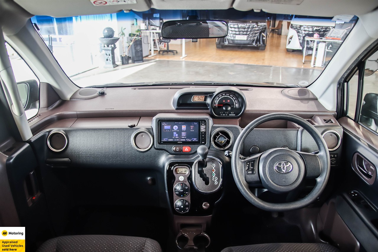 2015 Toyota Spade