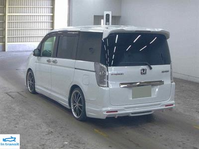 2013 Honda Step Wagon - Thumbnail