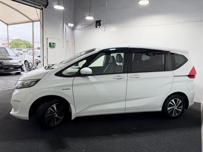 2017 Honda Freed - Thumbnail