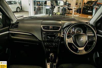 2016 Suzuki Swift - Thumbnail