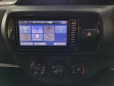 2018 Toyota Vitz - Thumbnail