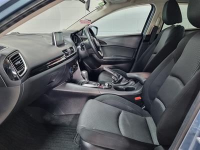 2015 Mazda Axela - Thumbnail