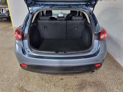 2015 Mazda Axela - Thumbnail