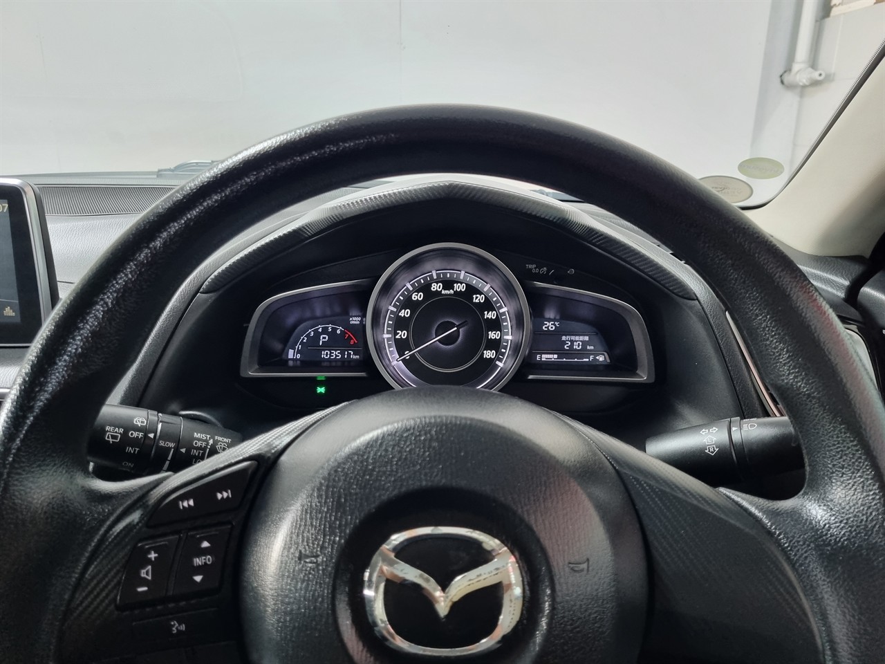2015 Mazda Axela