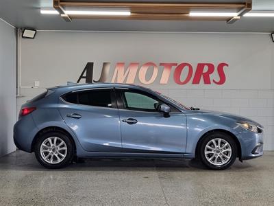 2015 Mazda Axela - Thumbnail