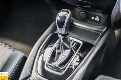 2022 Nissan X-Trail - Thumbnail