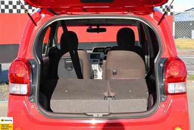 2013 Toyota Porte - Thumbnail
