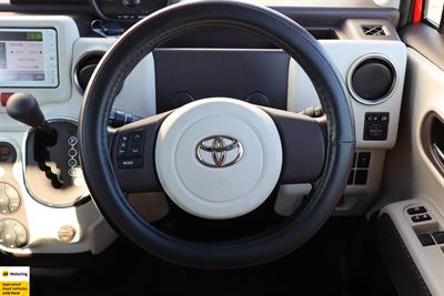 2013 Toyota Porte - Thumbnail