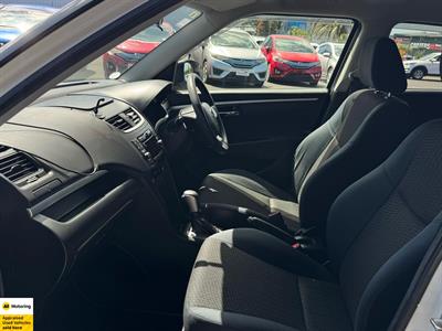 2016 Suzuki Swift - Thumbnail