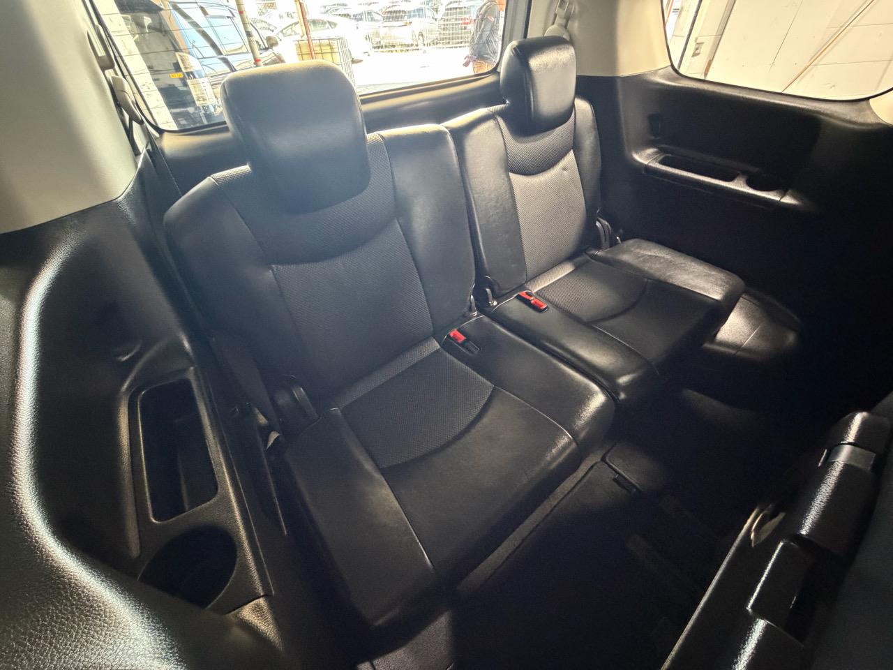 2015 Nissan Serena