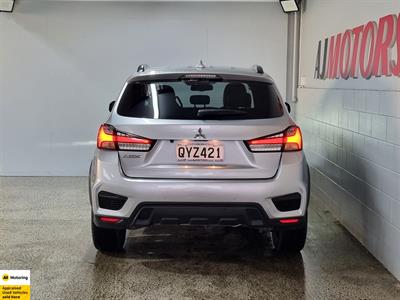 2024 Mitsubishi ASX - Thumbnail