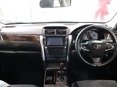 2015 Toyota Camry - Thumbnail