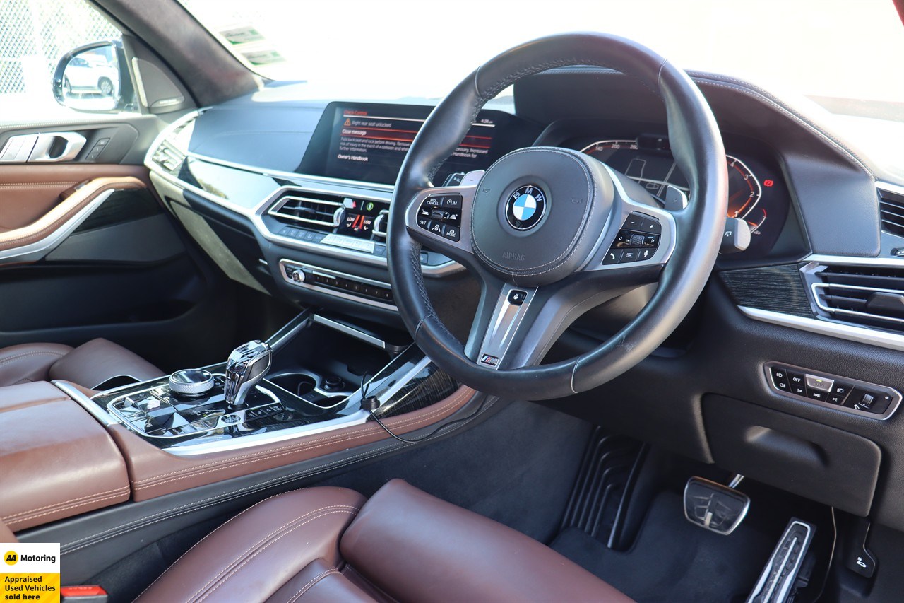2020 BMW X7
