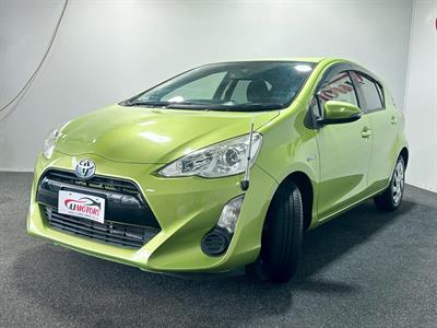 2015 Toyota Aqua - Thumbnail