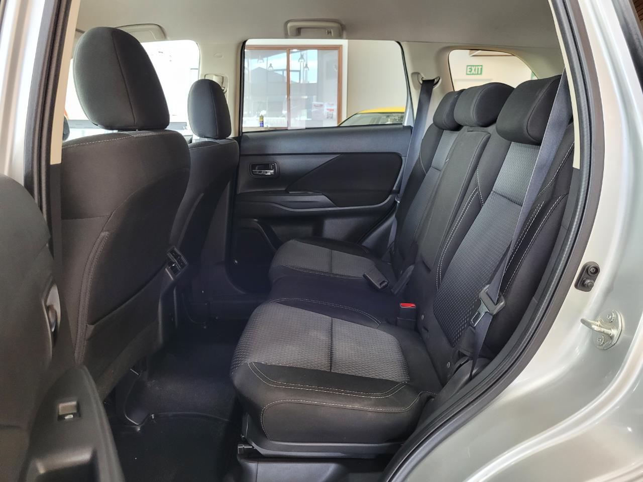 2022 Mitsubishi Outlander