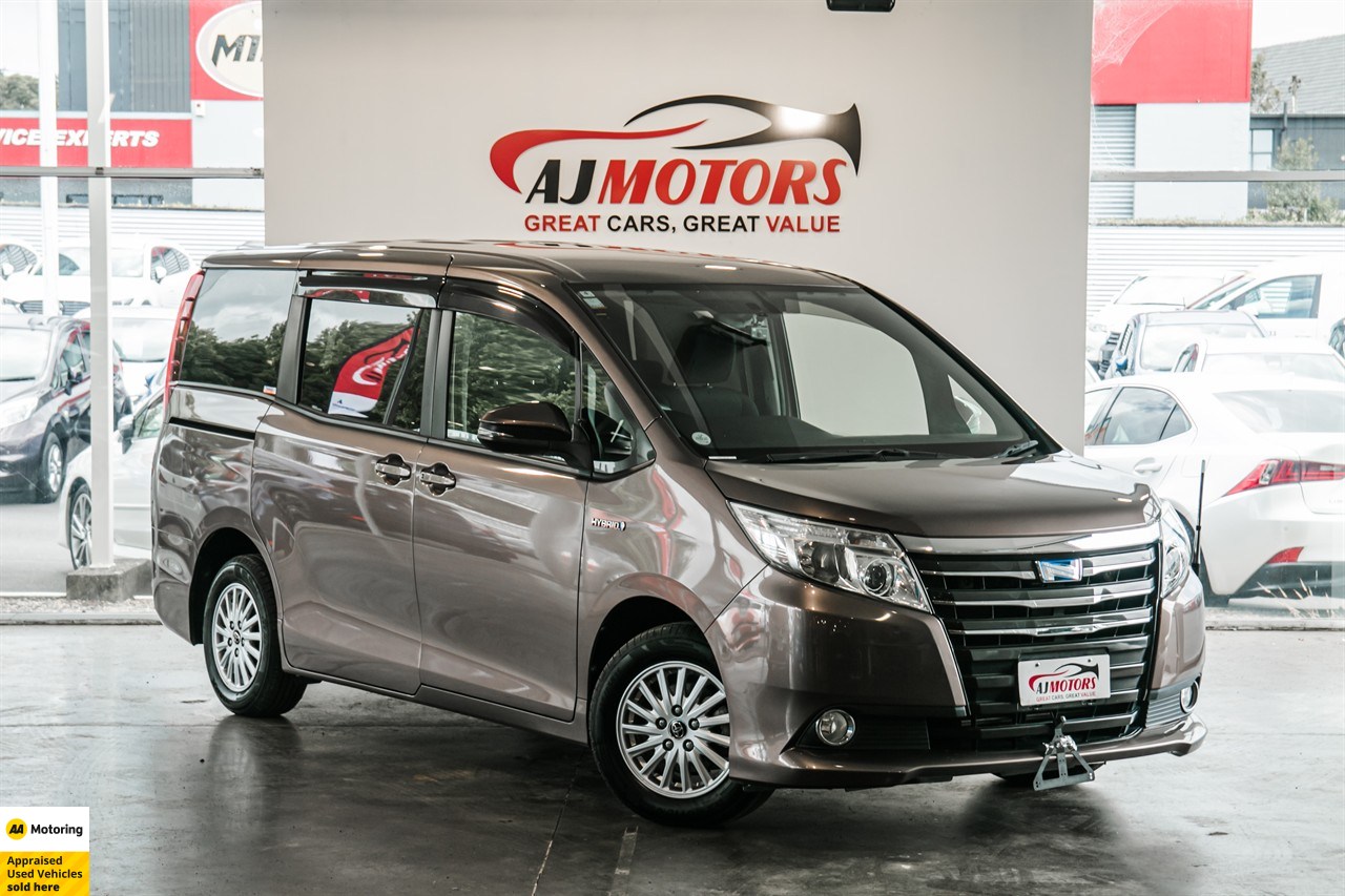 2014 Toyota Noah