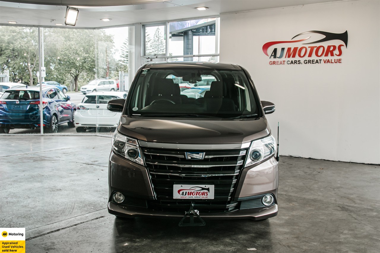 2014 Toyota Noah