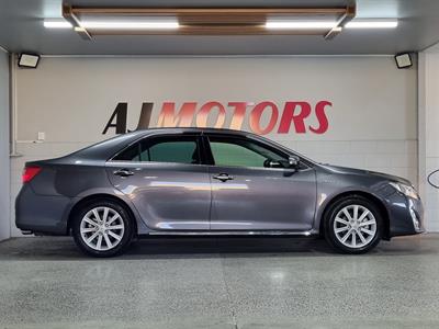 2012 Toyota Camry - Thumbnail