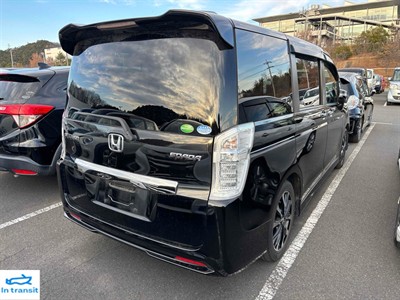 2012 Honda Step Wagon - Thumbnail