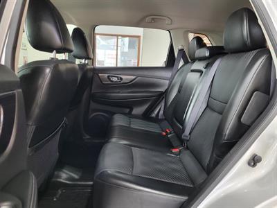 2017 Nissan X-Trail - Thumbnail