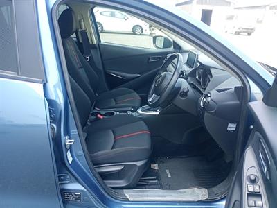 2016 Mazda Demio - Thumbnail