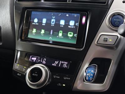 2012 Toyota Prius - Thumbnail