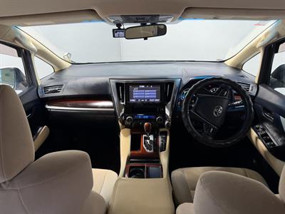 2015 Toyota Alphard - Thumbnail