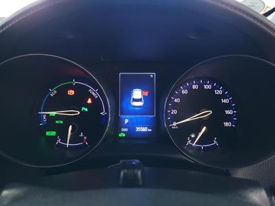 2018 Toyota C-HR - Thumbnail