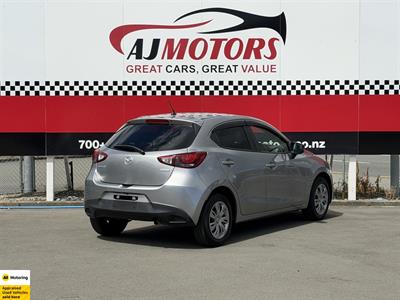 2015 Mazda Demio - Thumbnail