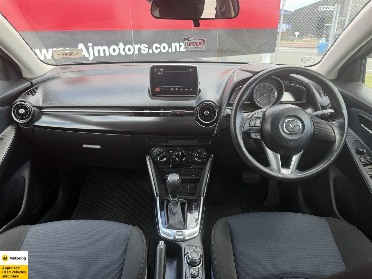 2015 Mazda Demio
