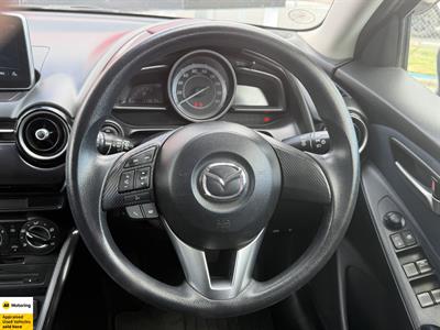 2015 Mazda Demio - Thumbnail