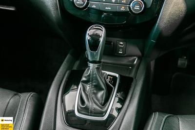 2017 Nissan X-Trail - Thumbnail